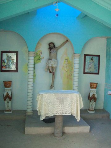 Altar Mi cristo roto