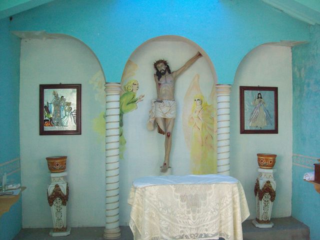 Altar Mi cristo roto